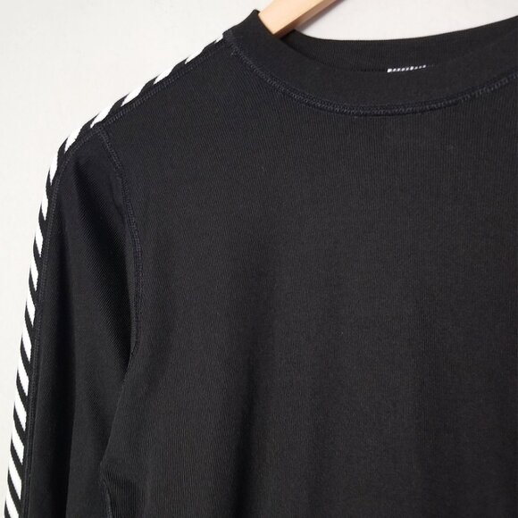 Helly Hansen Woman’s M LIFA Long Sleeve Crew Base Layer Top Black Ski Hiking Dry - Picture 7 of 16